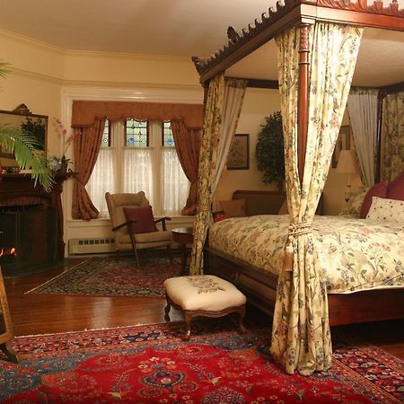 Grand Victorian Bed & Breakfast Niagara Şelalesi Dış mekan fotoğraf