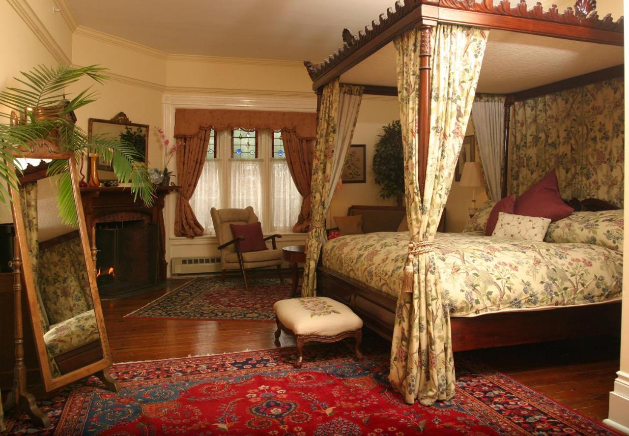 Grand Victorian Bed & Breakfast Niagara Şelalesi Dış mekan fotoğraf