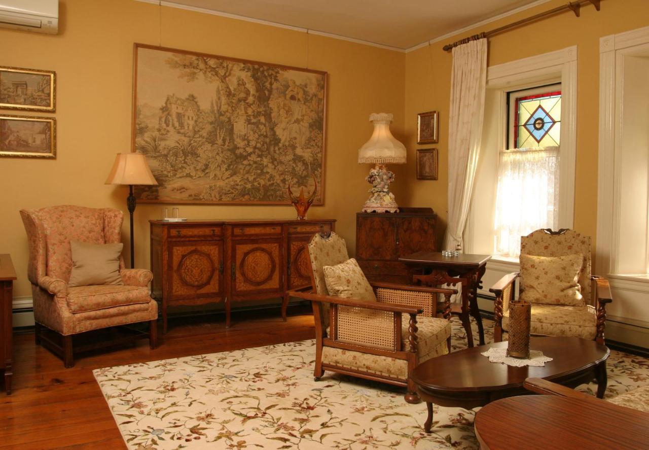 Grand Victorian Bed & Breakfast Niagara Şelalesi Dış mekan fotoğraf